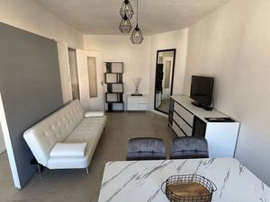 Location T2 Meublé – Centre-ville de Saint-Jean-de-Maurienne – 44 57 m² + 12 m² de balcon