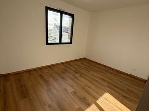 Maison neuve avec vie de plein pied suite parentale