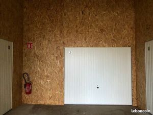 Box / local de stockage à louer