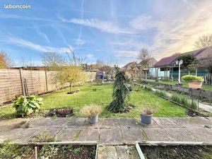 Maison Jardin Garage 2 Voitures.Quartier Marliere