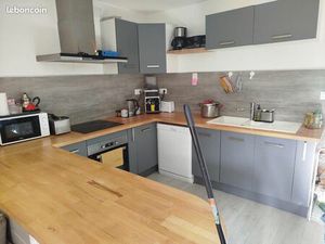 T3 en duplex idéalament situé