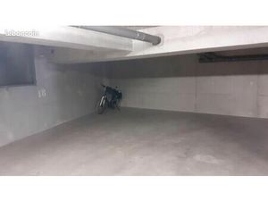 Parking couvert sécurisé 20 m² Nantes quartier Chantenay