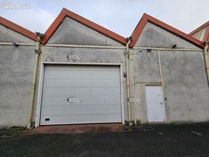 Local d'activité 639 m²