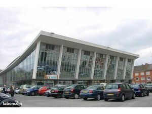 Recherche maison Cambrai jardin public / marché couvert