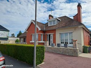 Maison individuelle cheminée pelet