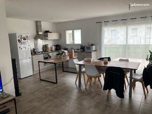 Maison récente 890 euros Saint-Viaud 73 m2 2 chambres 1 garage