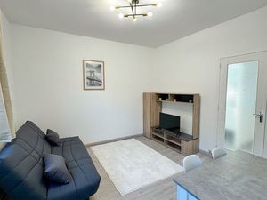 Charmant studio refait à neuf situé à Sainte-Foy-lès-Lyon