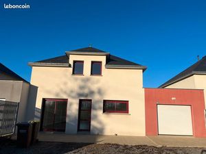 A LOUER - Maison avec jardin et garage - St Nicolas de Redon