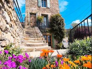 Maison + 2 Gîtes en activité