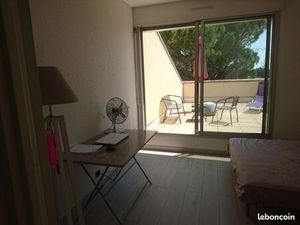 F2 Duplex + bureau au calme terrasse pkg piscine et golf