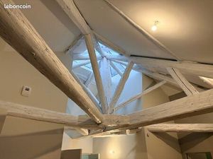 T2 de Grand Standing dans un Château rénové