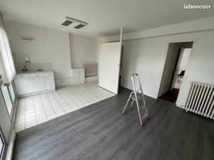 Bureau en cabinet de santé