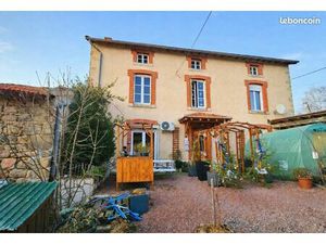 Propriété avec élevage canin clé en main