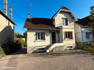 Villa maison Vesoul près Jardin anglais et centre 125 m² avec terrain