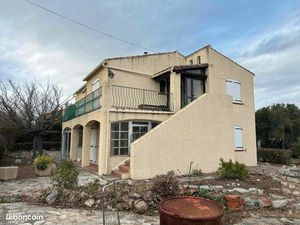 Villa de 160m2 + terrains de 1743m2