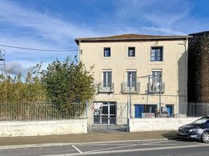 Immeuble 530 m² CAPESTANG