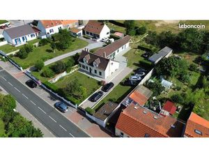 Maison à vendre 210.72m² 8 pièces