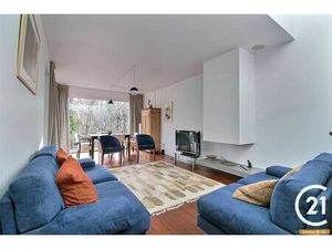 Maison de maître à louer avec terrasse et jardin   Ottignies (VBD68340)