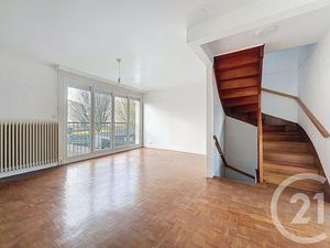 Maison à louer - 5 pièces - 90 80 m2 - Pontault Combault - 77 - ILE-DE-FRANCE