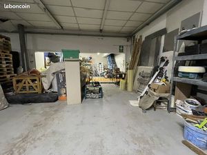 Local 405 m² Saint-Étienne