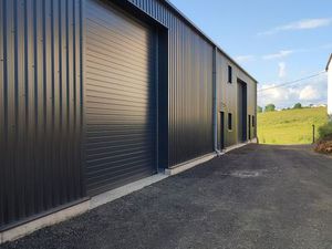 Local de 300 m² à louer