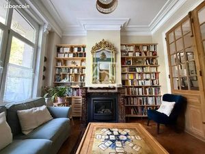 Maison 8 pièces 229 m²