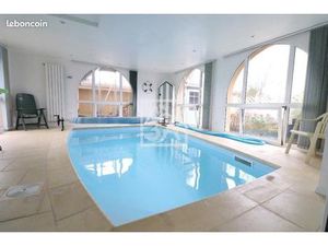 Pavillon 7 pièces 195 m²