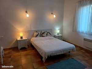 GRAND APPARTEMENT T2 meublé