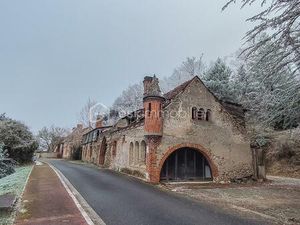 Maison de 67 m² à Dampierre-En-Burly
