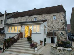 Maison de village de 181 m² à Voinsles