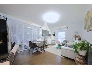 Appartement 3 pièces avec terrasse