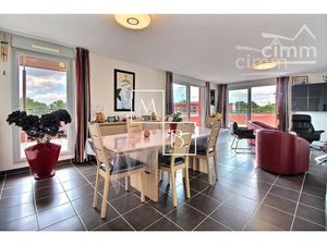 Montpellier  dernier étage  T4 de 105 m2 avec terrasse de 73