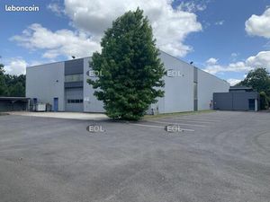 Local d'activité 1 934 m²
