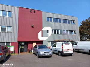 Bureaux 1 008 m²