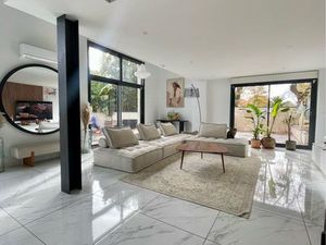 Loft 152 m² avec terrasse  piscine et garage