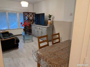 T2 meublé avec cour et jardin