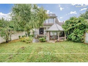 Maison 6 pièces 150 m²