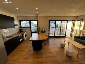 Grand studio meublé 32 m² – Gaillard –