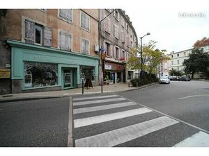 Local commercial LOCATION ANNONAY