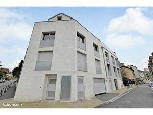 À louer – Superbe duplex 4 pièces de 115 m² avec parking – Les Lilas