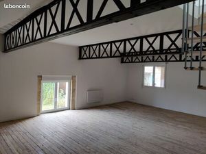 Grand loft T3 en duplex de 97 m² avec jardin privatif – Saint-Brice