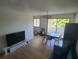 T2 47m2 meublé avec balcon  Proche Pellegrin