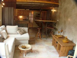 Loc appart st Esteve janson