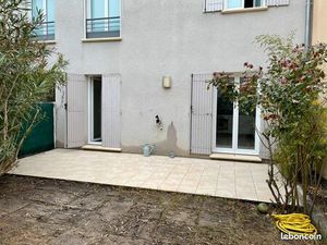 Vedene - Appt T4 de 70 m2 avec jardin et terrasse - 820 Eur