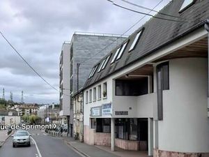 Local commercial 283 m²