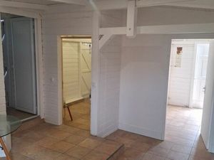 Loue maison 3 pièces bourg du Gosier