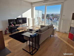 ? À louer – 2 pièces meublé avec balcon  parking et cave – RER E Nogent–Le Perreux