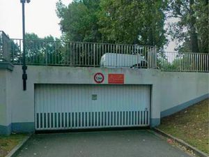 Place de parking sécurisée