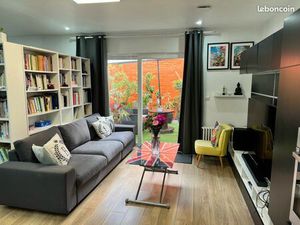Loft 129 m² de plain-pied avec terrasse – Location