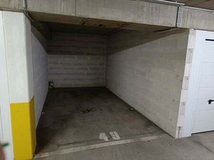 Garage à louer à Wemmel € 85 (LJ50F) - Structura Immo | Zimmo